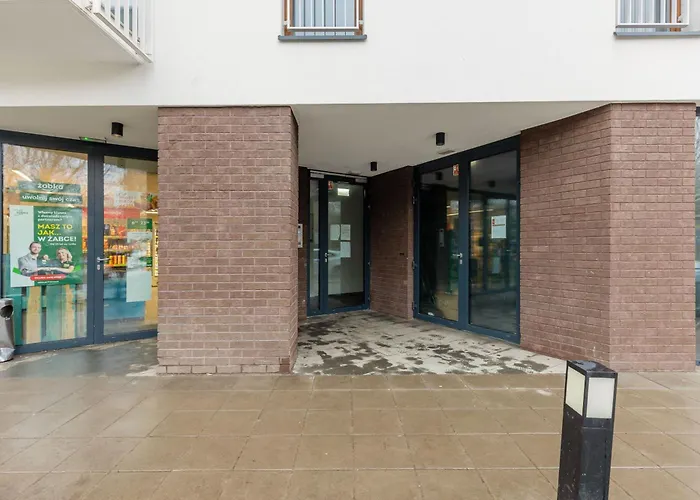 Lux Studio In By Renters Prestige *